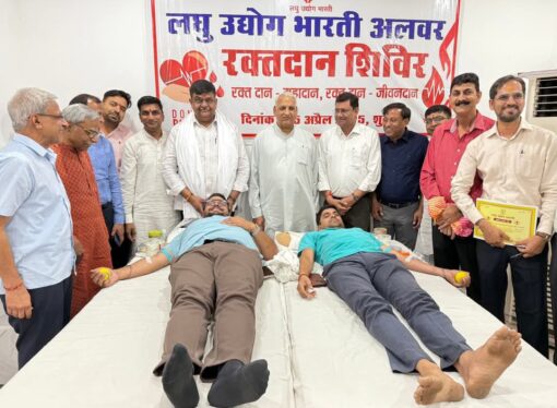 रक्तवीरों की हौंसला-अफजाई कर किया उत्साहवर्धन