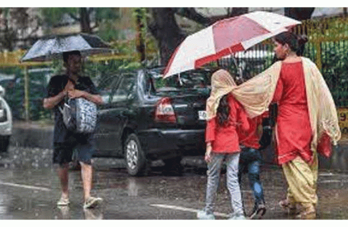 असम में बारिश की स्थिति बिगड़ी, सरकार ने स्कूलों, कॉलेजों को बंद किया
