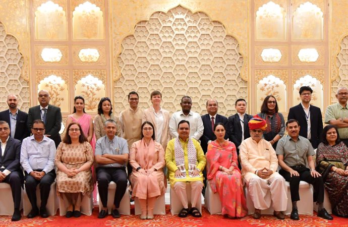 शहरी क्षेत्रों में नागरिक सुविधाओं के विकास, पेयजल उपलब्धता के क्षेत्र में सहयोग की एडीबी ने जताई प्रतिबद्धता