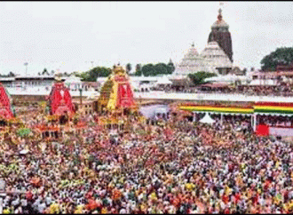 पुरी रथयात्रा में भगदड़ मचने से तीन श्रद्धालुओं की मौत