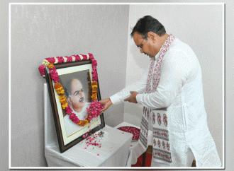 डॉ. श्यामा प्रसाद मुखर्जी बलिदान दिवस, मुख्यमंत्री ने डॉ. श्यामा प्रसाद मुखर्जी को श्रद्धासुमन अर्पित किए डॉ. मुखर्जी ने अपना पूरा जीवन भारत की एकता, अखंडता तथा सांस्कृतिक पुनर्जागरण के लिए किया समर्पित