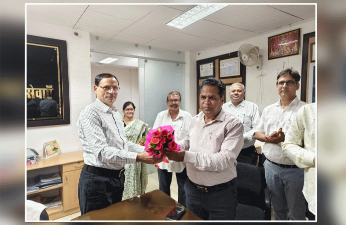 आईसीडीएस के निदेशक वासुदेव मालावत ने ग्रहण किया कार्यभार