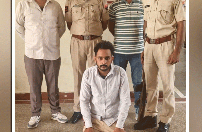 अनूपगढ़ पुलिस ने व्हाट्सएप पर एक लड़की के मंगेतर को गलत टिप्पणी करने वाले को किया गिरफ्तार