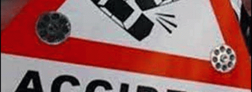 अमेठी: ओवर स्पीड मिनी ट्रक ने सड़क किनारे खड़े लोगों को रौंदा,भाकियू नेता की मौत