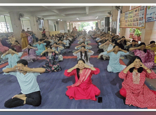 “*स्वास्थ्य और शांति का संदेश: महाविद्यालय में योग दिवस का आयोजन*