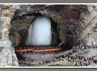 ‘बम बम भोले’ के जयकारों के साथ 8605 अमरनाथ तीर्थयात्रियों का छठा जत्था जम्मू से रवाना