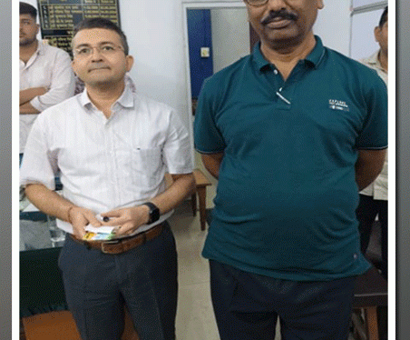 जयपुर में कमाण्डेण्ट एवं कम्पनी कमाण्डर रिश्वत लेते गिरफ्तार
