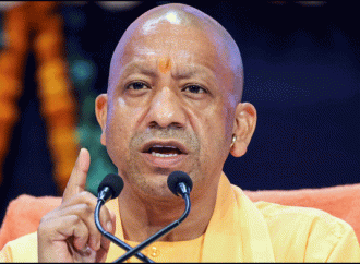 फीस के अभाव में नहीं रुकनी चाहिये बिटिया की पढ़ाई: योगी