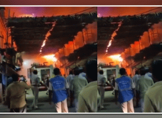 तिरुपति में गोविंदराजस्वामी मंदिर के पास आग लगी, दो दुकानें जलकर खाक