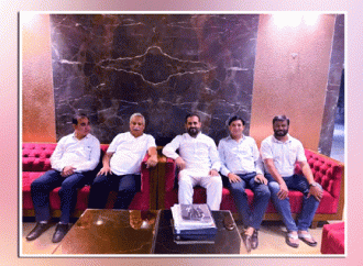 Ameen Pathan Shares Views with Julie, Bapna and Several Other Leaders