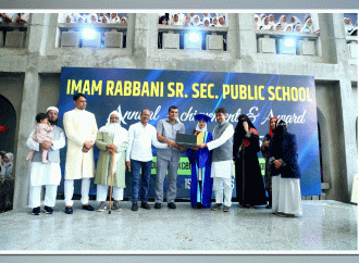 Toppers of Imam Rabbani School were awarded with laptops and cash prizes