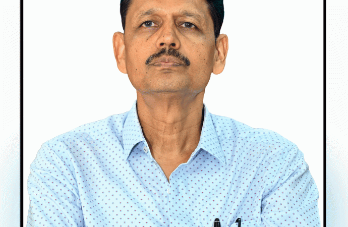 उत्कृष्ट चिकित्सा सेवाओं के लिए डॉ. राकेश हीरावत सम्मानित