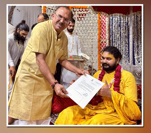 देवनानी निम्बार्क तीर्थ पहुँचे — देवनानी ने पीठाधीश्वर श्री श्यामशरण देवाचार्य श्री श्रीजी का किया अभिनन्‍दन
