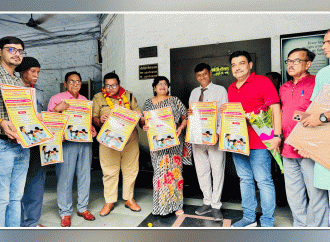 स्तनपान जागरूकता सप्ताह का शुभारंभ 1 अगस्त से, सिटी एसपी तेजस्वनी गौतम ने किया पोस्टर का विमोचन “स्तनपान को प्राथमिकता दें