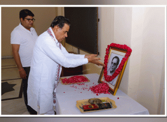विधान सभा में स्वर्गीय भाभड़ा को पुष्पांजलि