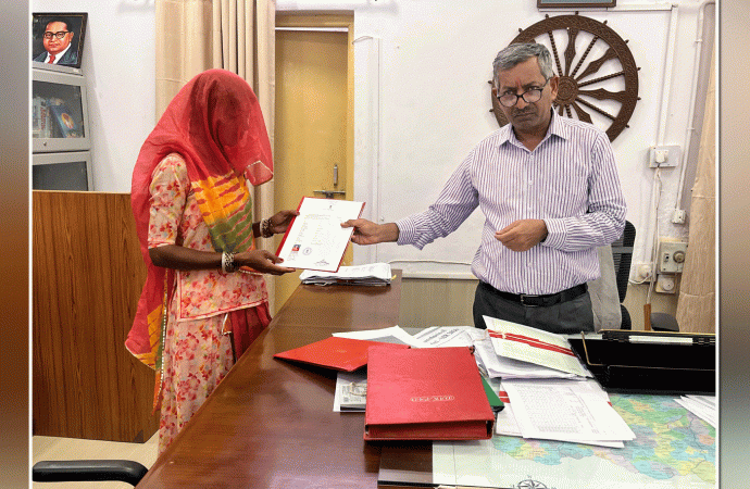 रक्षाबंधन पर बाड़मेर में 3 पाक विस्थापित महिलाओं को भारतीय नागरिकता का उपहार मिला